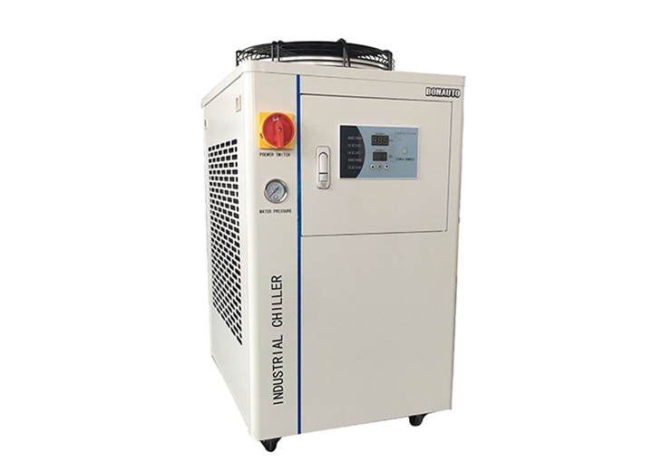 激光冷水机